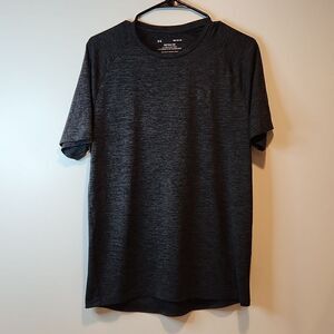 Under Armour The Tech Tee Women's T Shirt Size MD/M/M Charcoal Gray VERY NICE!!
